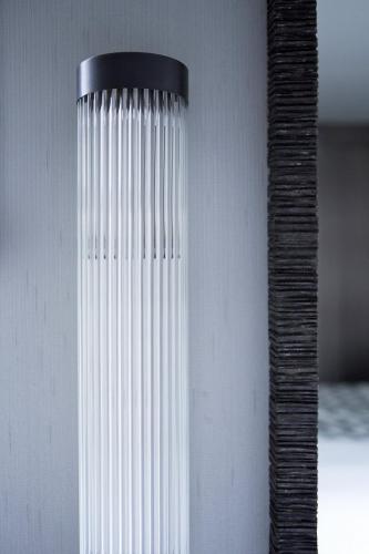 Chelsea Bedroom Mirror Light Detail