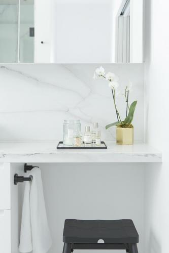 Notting Hill Bathroom Dressing Table