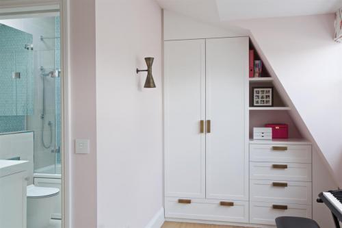 Knightsbridge pink girls bedroom bathroom